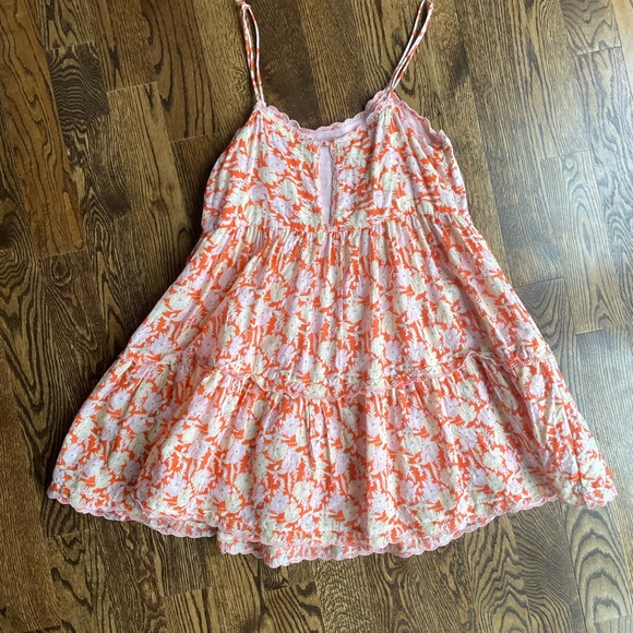 Dress - Picture 2 of 5